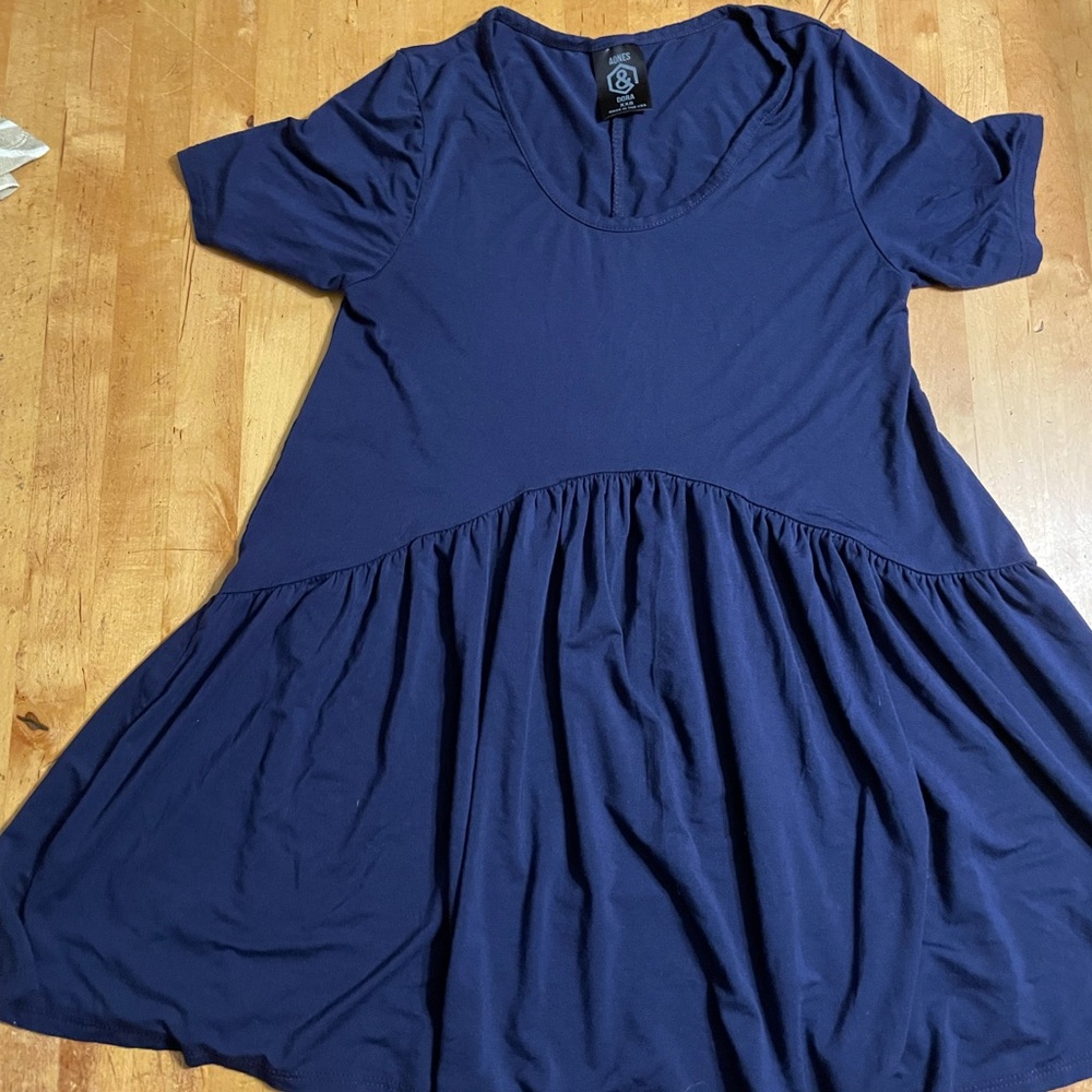 Agnes & Dora XXS navy blue muse top
